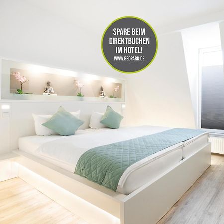 Hotel Bedpark Stellingen Hamburgo Exterior foto