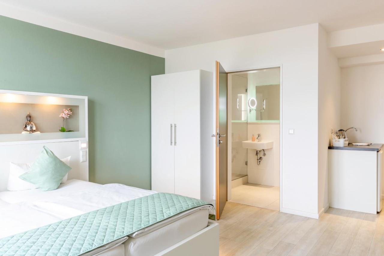 Hotel Bedpark Stellingen Hamburgo Exterior foto