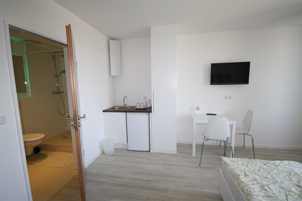 Hotel Bedpark Stellingen Hamburgo Exterior foto